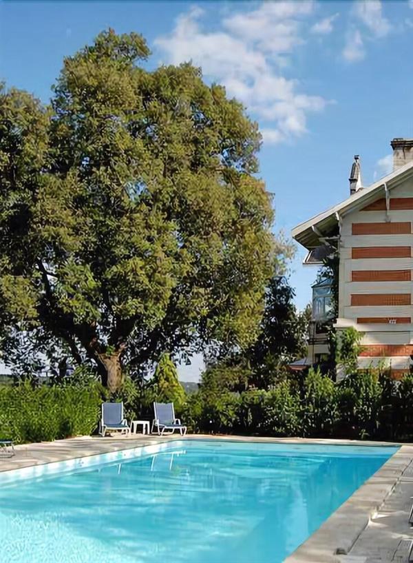 L'yeuse - Teritoria Hotel 4*